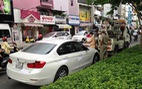 Video: Lái xe BMW tông đổ xe đặc chủng bị cảnh sát khống chế