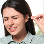 Chuyên gia khuyến cáo không nhất thiết phải ngoáy tai thường xuyên, vì sao?