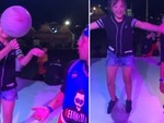 Bé gái trổ tài xoay bóng khiến nghệ sĩ đường phố phải trầm trồ