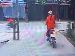 Tài xế ôtô 'sập bẫy' xi-nhan kiểu 'dương đông kích tây' của cô gái