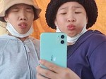 Hai chị em diễn sâu phiêu theo nhạc siêu thần thái