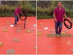 Ông chủ nổi quạu khi gặp cao thủ lăn vòng trúng thưởng