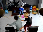 Thợ cắt tóc hú hồn với khách say thuốc lào