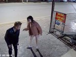 Phạt chồng 5 roi vì đi nhậu về khuya để vợ con chờ nóng ruột