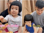 Bé gái 'lươn lẹo' khi ở nhà với mẹ
