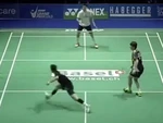 Skill đỉnh cao trong cầu lông khiến đối thủ đứng hình