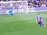 Những pha sút penalty kiểu panenka khiến thủ môn bất lực