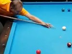 Những pha cân băng siêu ảo của phù thủy bida lỗ Efren Reyes