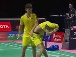 Những tình huống hài hước trên sân cầu lông