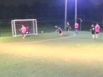 Chàng trai đánh gót bóng ghi bàn như Ronaldinho