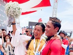 Chàng trai bất ngờ được bạn gái cầu hôn tại vạch đích Ironman 70.3