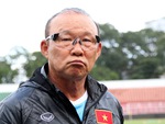 HLV Park Hang Seo: 'Nếu không thắng Singapore và Ấn Độ, báo chí sẽ đánh tôi tơi bời'