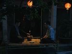 Nổi da gà với loạt chuyện tâm linh thuần Việt trong 'Ngọn đèn dầu'