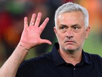 HLV Mourinho: Tôi từng bị cáo buộc bắt nạt cầu thủ khi còn ở Man United