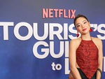 Quinn Trúc Trần nổi bật trong ngày hội ngộ dàn diễn viên A Tourist's Guide To Love