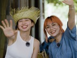 Hoa hậu Thùy Tiên lần đầu làm nông dân, 'tuyệt vọng' vì quá vất vả