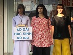 Ảnh vui 16-8: Áo dài đủ... sai