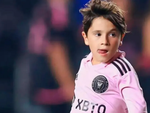 Con trai Messi trổ tài kỹ năng săn bàn đỉnh cao giống hệt bố