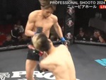Võ sĩ MMA hạ knock out đối thủ trong 4 giây