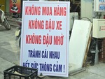 Ảnh vui 30-12: Không mua hàng, không đậu xe nhờ!