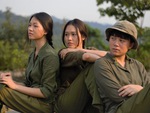 'Bình minh đỏ' - phim về nữ chiến sĩ lái xe Trường Sơn hot trở lại sau 'Đào, phở và piano'