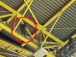 Cảnh sát đã bắt ‘người dơi’ leo mái vòm SVĐ để chụp ảnh Euro 2024