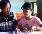 Cửa đại học đã mở với cô học trò mồ côi