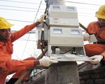 EVN: Tiền điện tăng do sử dụng nhiều và do điều chỉnh giá