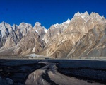 Cao tốc Karakoram: 