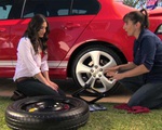 Xe hơi đời mới ít lốp dự phòng có nguy hiểm không?