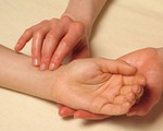 Sau khi vô hóa chất, có nên uống thêm thuốc đông y?