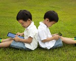 Trẻ nhiễm "virus so sánh" do đâu?