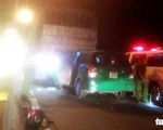 Taxi đâm vào xe tải dừng trên cầu Cần Thơ, 3 người chết tại chỗ