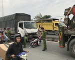 Xe tải đụng 3 xe máy trên quốc lộ 1, 2 người chết tại chỗ