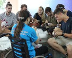Để người khuyết tật tự lập