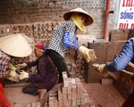 Sửa ảnh đoạt giải vì sợ cổ xúy... ăn thịt chó