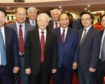 Hội nghị trung ương 8: Sẽ ra quy định mới về nêu gương