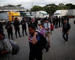 Thêm hàng ngàn di dân từ El Salvador đổ sang Mỹ
