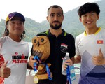 Chàng MC dạy bơi cho trẻ em nghèo