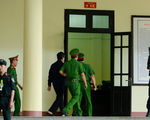 Cựu thiếu tướng Nguyễn Thanh Hóa cũng rời tòa vì tăng huyết áp