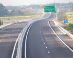Nhiều cầu ở cao tốc Đà Nẵng-Quảng Ngãi bị sụt lún