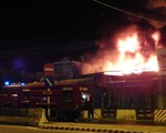 Cháy bãi xe bồn kho xăng dầu Nha Trang