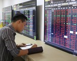 Chứng khoán Việt lấy lại sắc xanh giữa bối cảnh thương chiến Mỹ - Trung