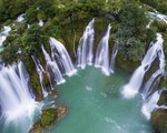 Kỳ vĩ thác Bản Giốc mùa nước đổ