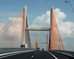 Bộ trưởng đề nghị kiểm tra cầu Bạch Đằng trước thông tin mặt cầu võng