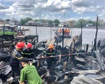 Cháy cạnh chợ nổi Cái Răng, 4 căn nhà bị thiêu rụi