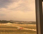 Vietjet: Nhận lệnh xuống đường băng chưa đưa vào khai thác