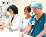 Cứu sống cụ ông 94 tuổi bị viêm phổi nặng và nhồi máu cơ tim cấp