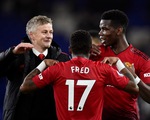HLV Solskjaer: ‘M.U phải trình diễn thứ bóng đá mê hoặc tại Old Trafford’