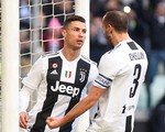 Ronaldo lập cú đúp, Juventus vững vàng đỉnh bảng